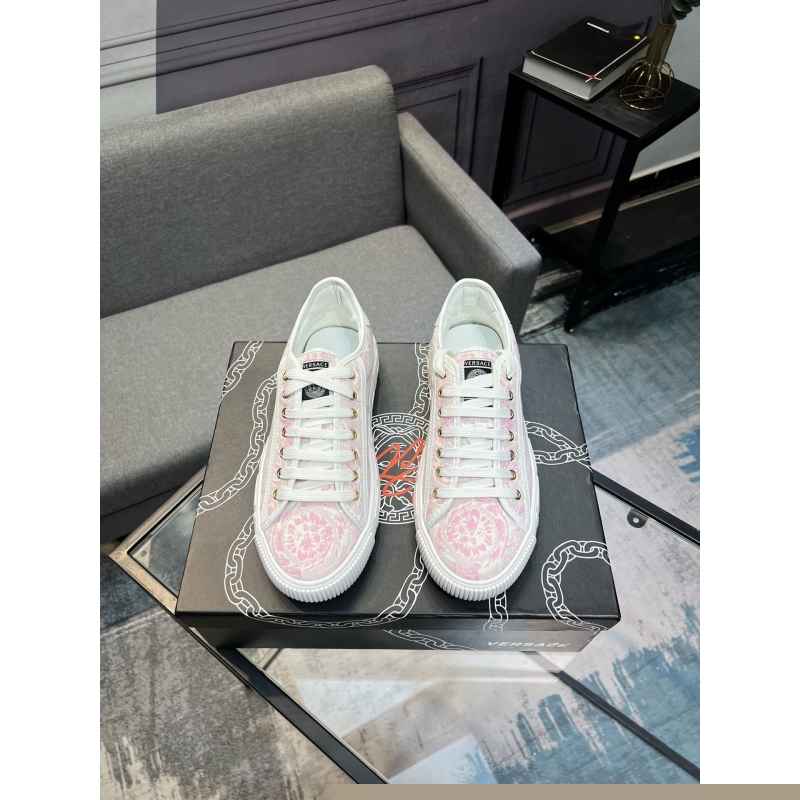 Givenchy Sneakers